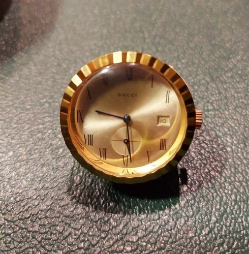 Orologio da tavolo marca Gucci con datario anni 60-photo-3